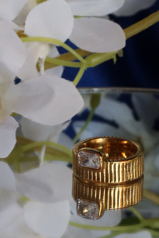 Anello Con Pietra