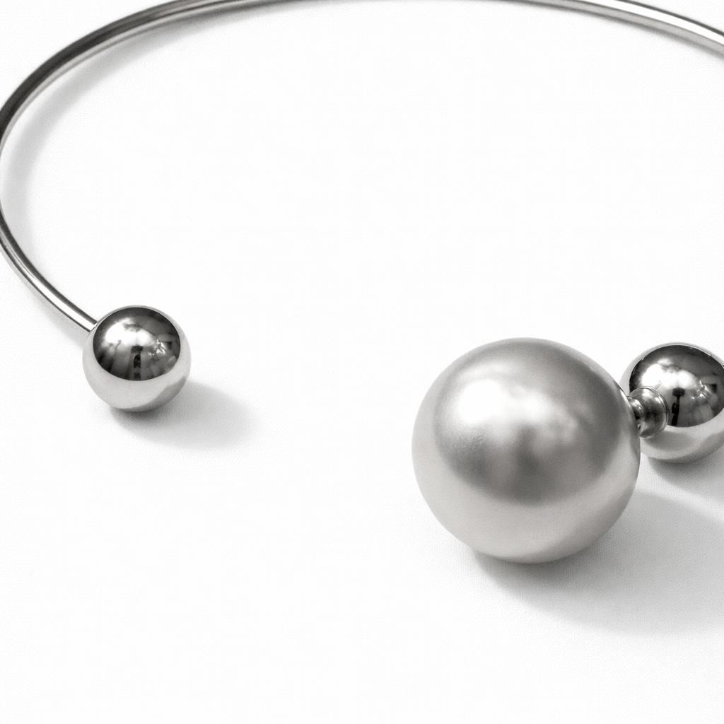 Pure Drop – Collana Elegante con Perla Centrale