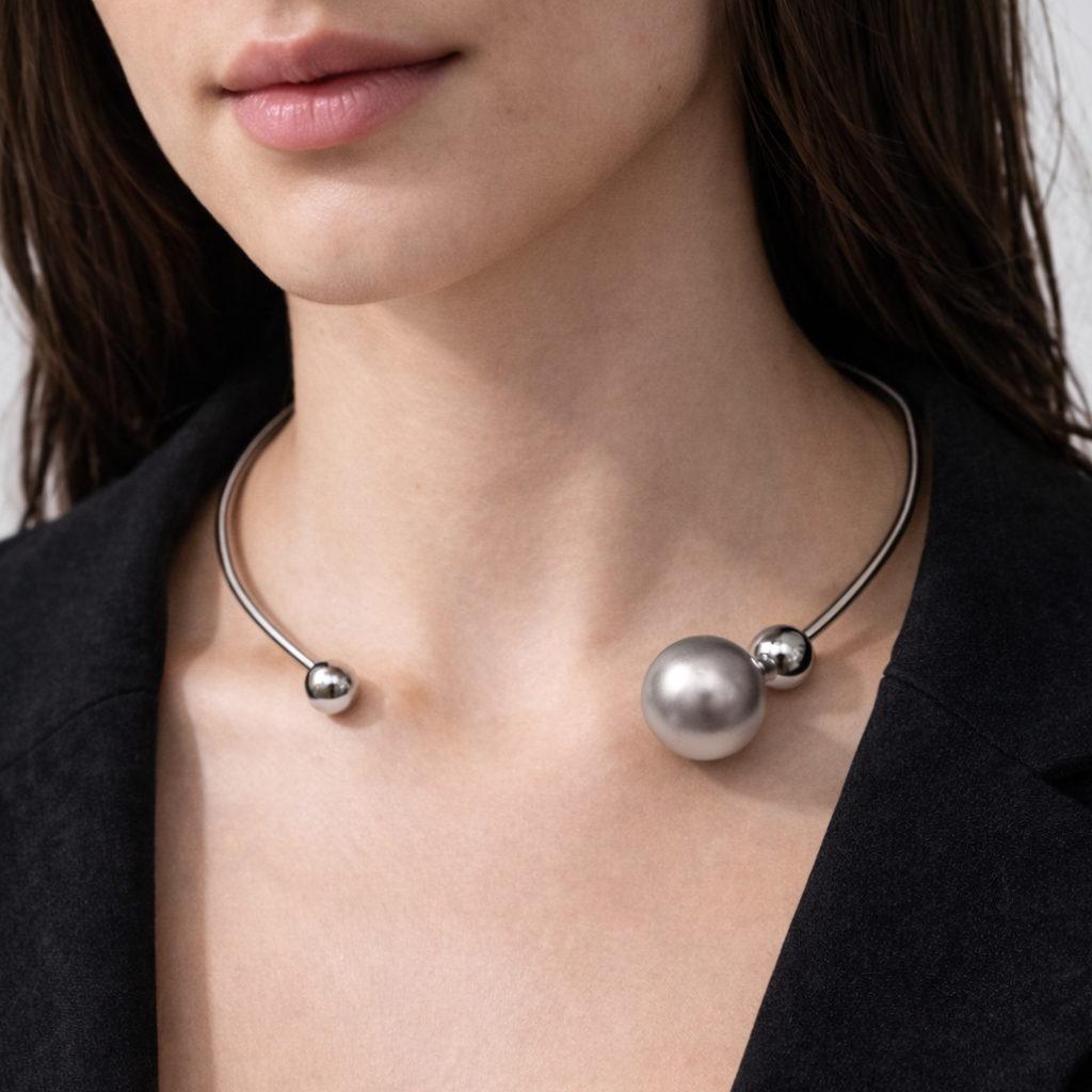 Pure Drop – Collana Elegante con Perla Centrale