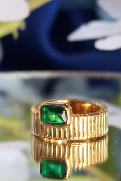 Anello Con Pietra Verde