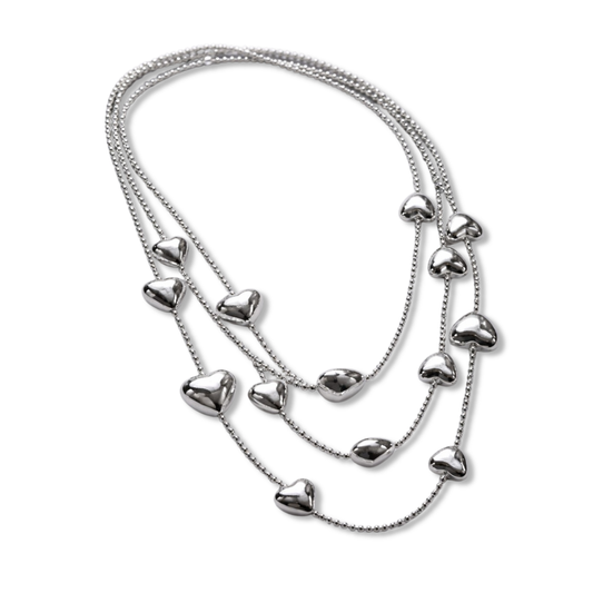 Love Layers – Collana Lunga a 3 Giri con Ciondoli a Cuore