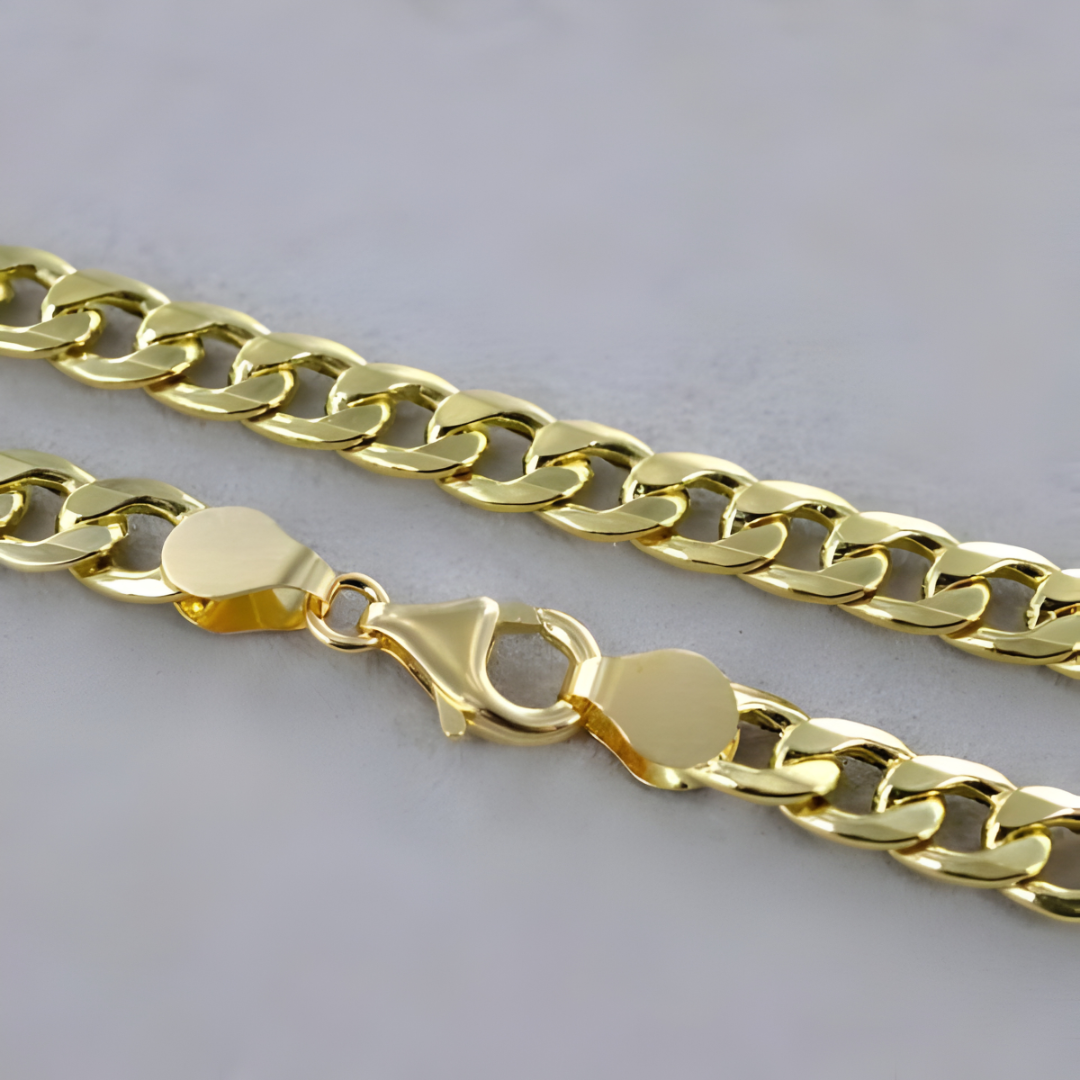 Gold Essence – Collana Lunga Dorata da Uomo in Stile Minimal