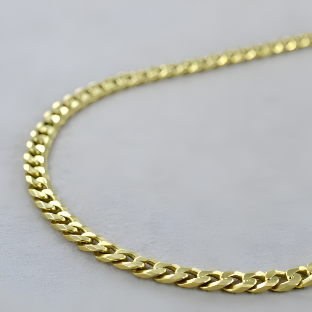 Gold Essence – Collana Lunga Dorata da Uomo in Stile Minimal