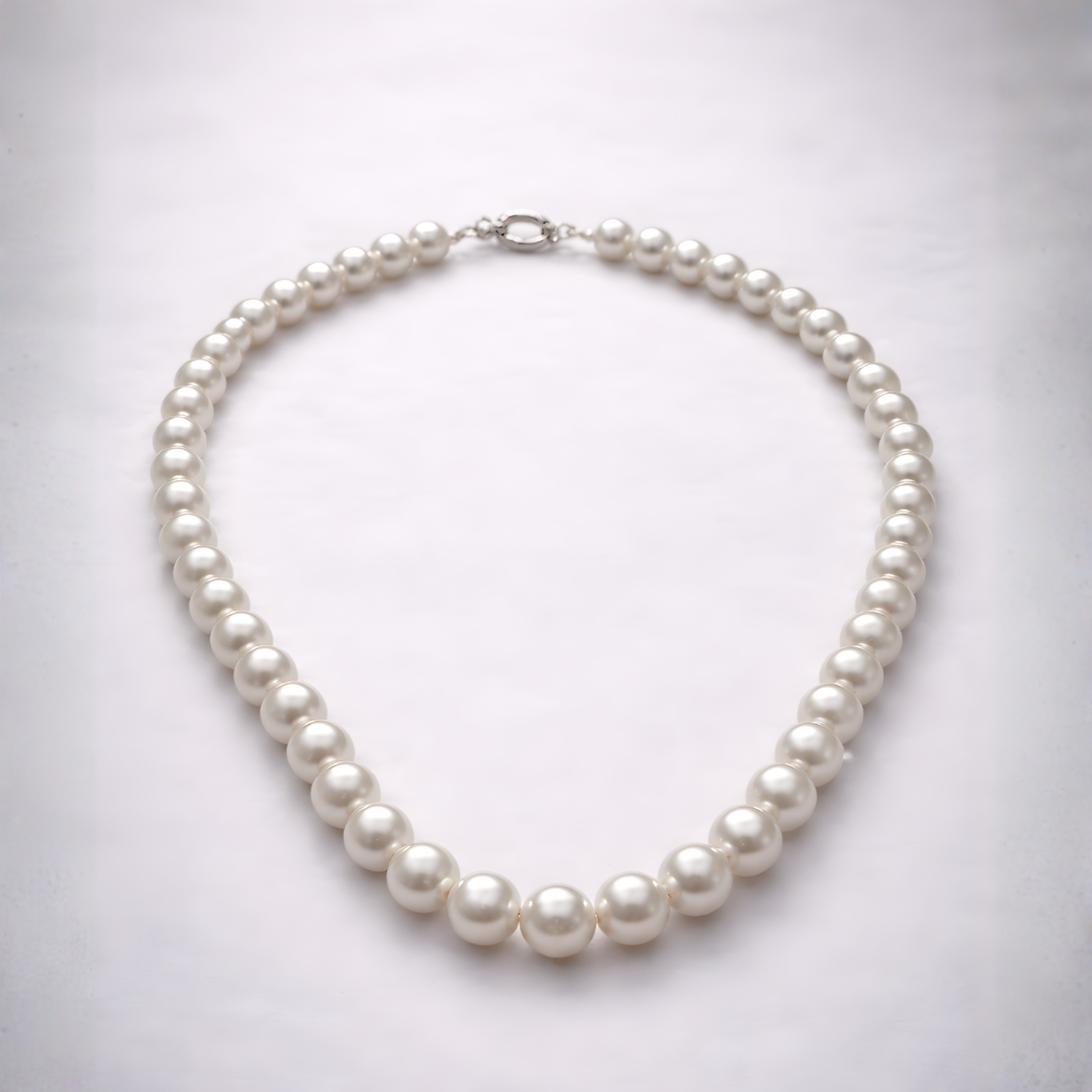 Eterna – Collana di Perle Elegante e Senza Tempo